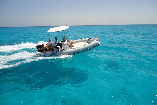 The Ultimate Speedboat Experience in El Gouna turquoise waters